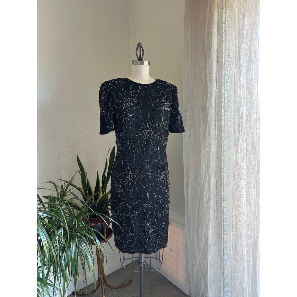 J.M.C Women's Med Dress Black Beaded Silk SS Party Chemise Keyhole Back